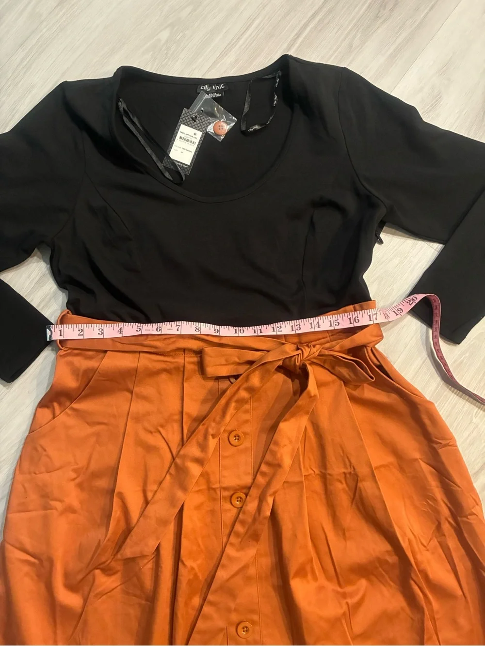 City chic‎ Button-Front Midi Skirt with Self-Tie Waist in Rust